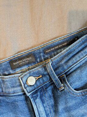 Banana Republic High Rise Wide Leg Cropped Jeans - 28